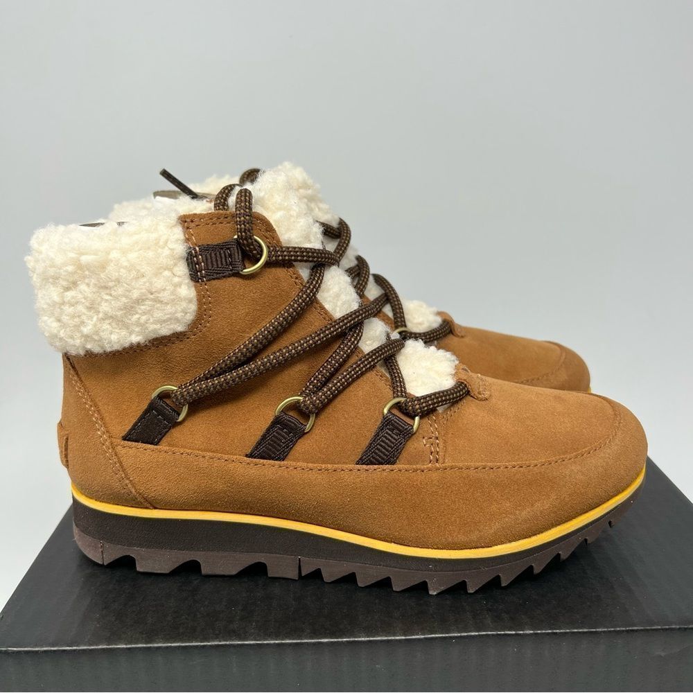 Sorel Harlow Cozy Bootie - Picture 3 of 10